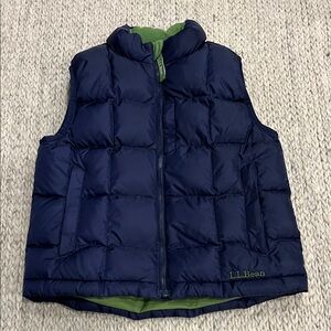 L.L. Bean Kids Dark Blue Puffer Vest with Green Lining